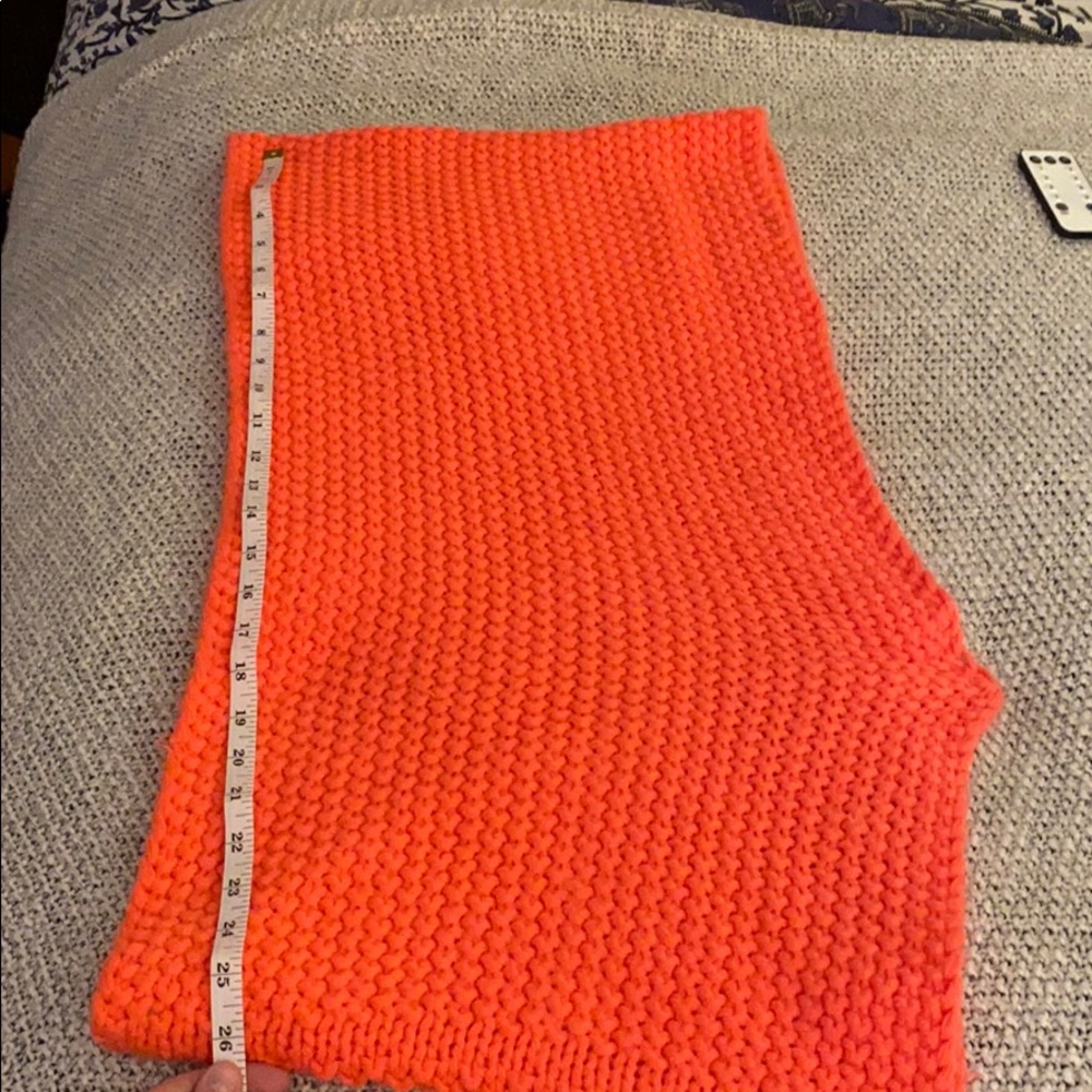 Cozy Bright Gap Infinity Scarf - Picture 6 of 7